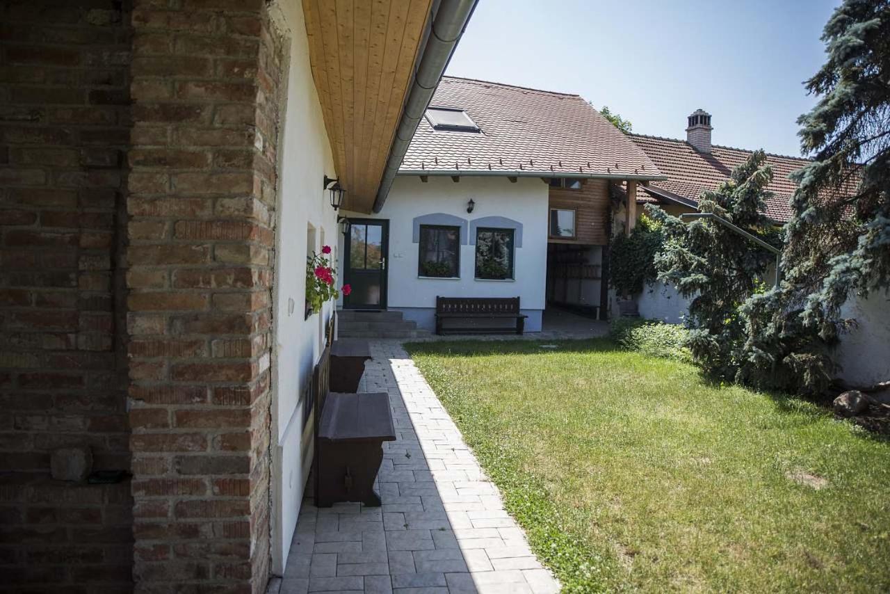 Chalupa Brod nad Dyjí Exterior foto