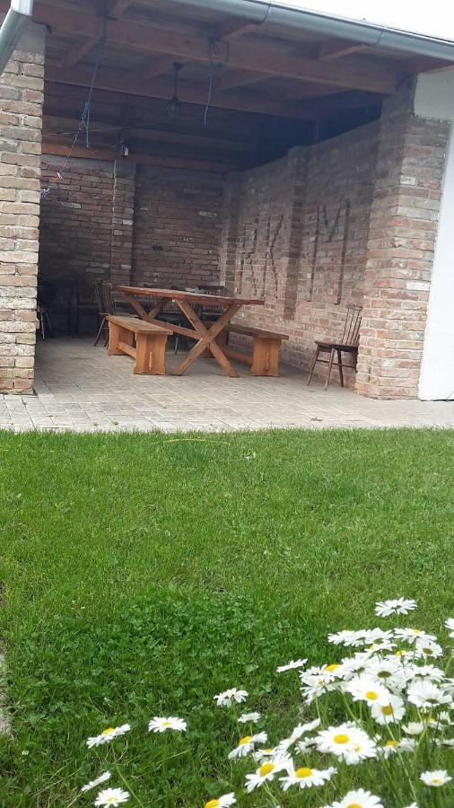 Chalupa Brod nad Dyjí Exterior foto